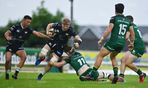 040621 - Connacht v Ospreys - Guinness PRO14 Rainbow Cup - Sam Cross of Ospreys is tackled by Ben O'Donnell of Connacht