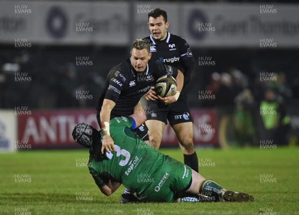 090218 - Connacht v Ospreys - Guinness PRO14 -  Hanno Dirksen of Ospreys is tackled by Conor Carey of Connacht