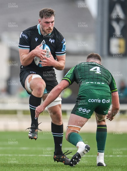 211023 - Connacht v Ospreys - United Rugby Championship - James Ratti of Ospreys in action against Oisin Dowling of Connacht