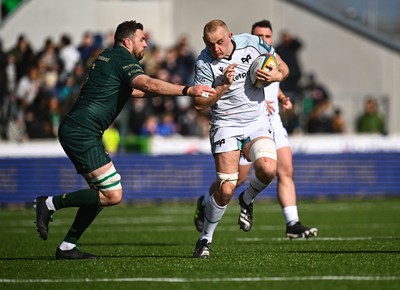 280326 - Connacht Rugby v Ospreys, United Rugby Championship - Huw Sutton of Ospreys takes on Josh Murphy of Connacht 