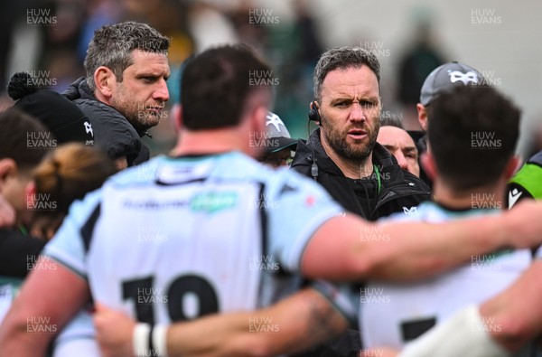 280326 - Connacht Rugby v Ospreys, United Rugby Championship - Ospreys head coach Mark Jones speaks to the players at the end of the match
