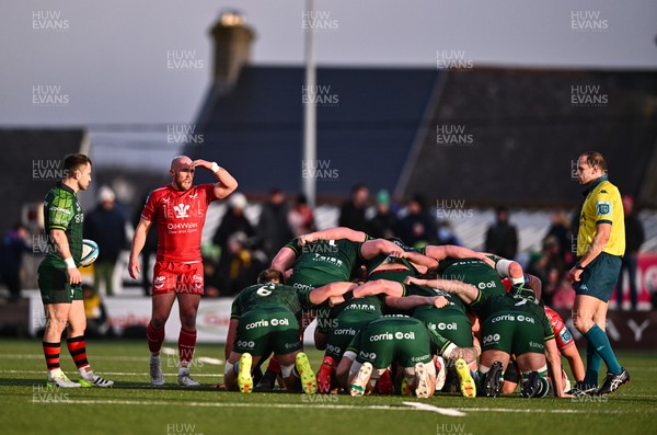 020324 - Connacht v Scarlets - United Rugby Championship - Efan Jones of Scarlets watches on ahead of a scrum