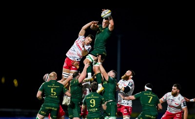 130326 - Connacht v Scarlets - United Rugby Championship - David O'Connor of Connacht wins possession in a line-out ahead of Jarrod Taylor of Scarlets