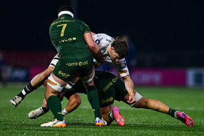 130326 - Connacht v Scarlets - United Rugby Championship - Max Douglas of Scarlets in action against Paul Boyle, left, and Sean Jansen of Connacht