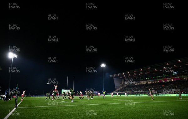 130326 - Connacht v Scarlets - United Rugby Championship - Jarrod Taylor of Scarlets wins possession in a line-out