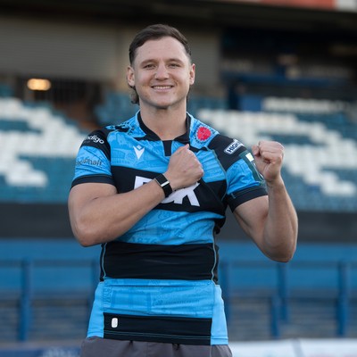 201125 - Cornel Smit signs for Cardiff Rugby