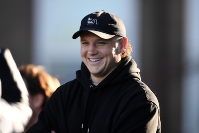 201125 - Cardiff Rugby Training - Cornel Smit signs for Cardiff Rugby