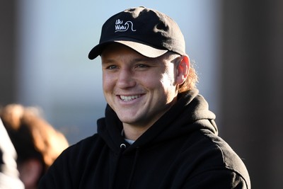 201125 - Cardiff Rugby Training - Cornel Smit signs for Cardiff Rugby