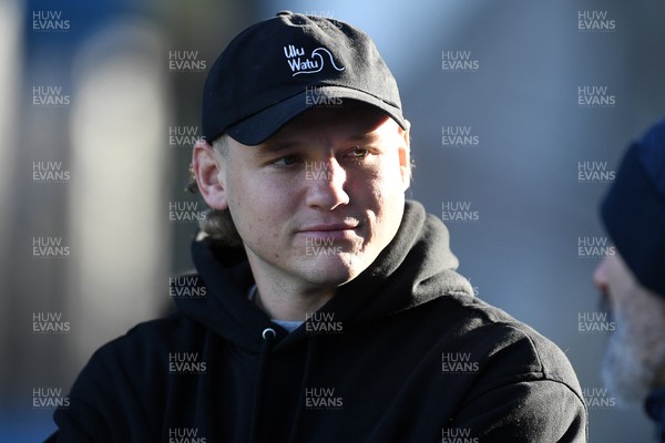 201125 - Cardiff Rugby Training - Cornel Smit signs for Cardiff Rugby