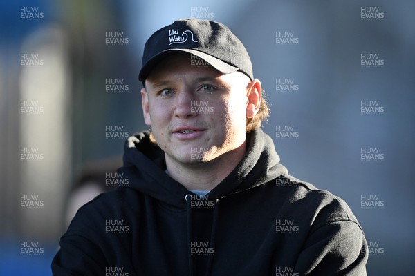 201125 - Cardiff Rugby Training - Cornel Smit signs for Cardiff Rugby