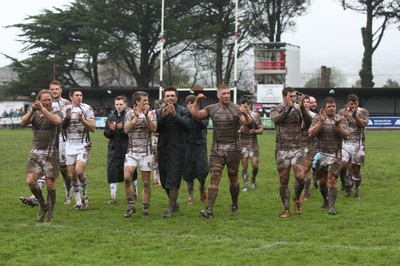 060414 - Cornish Pirates v Pontypridd, British and Irish Cup Quarter Final - Pontypridd players applaud the travelling supporters after the win