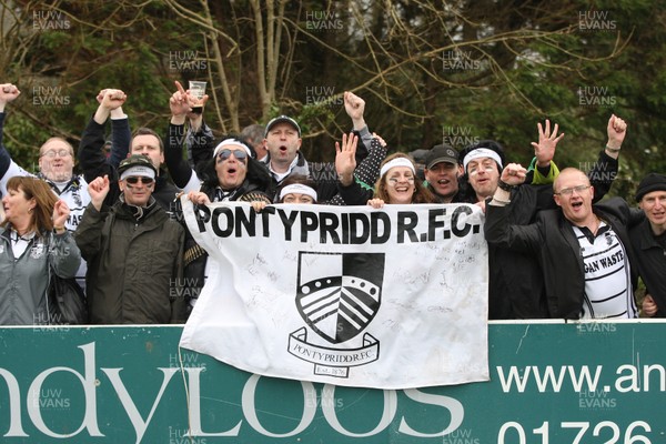 060414 - Cornish Pirates v Pontypridd, British and Irish Cup Quarter Final - Pontypridd supporters cheer the team at the end of the match