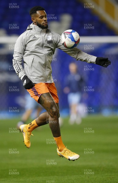 201020 - Coventry City v Cardiff City - Sky Bet Championship - Leandra Bacuna of Cardiff warms up