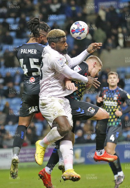 291222 - Coventry City v Cardiff City - Sky Bet Championship - Gavin Whyte of Cardiff and Gustavo Hamer of Coventry City