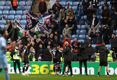 021121 - Coventry City v Swansea City - SkyBet Championship - Swansea City celebrate at full time with the fans