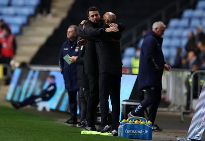 021121 - Coventry City v Swansea City - SkyBet Championship - Swansea City Manager Russell Martin celebrates at full time