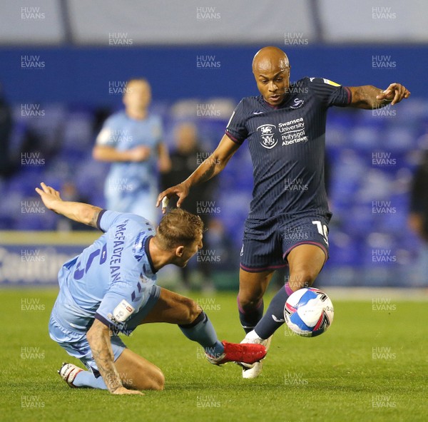 201020 - Coventry City v Swansea City - Sky Bet Championship - Andre Ayew of Swansea and Kyle McFadzean of Coventry City