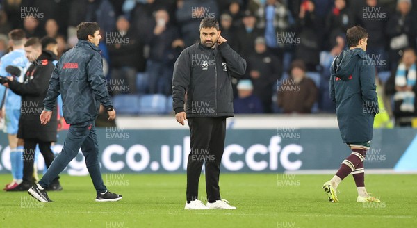 261225 - Coventry City v Swansea City - Sky Bet Championship - Swansea manager Vitor Matos looking lost at the end of the match on pitch