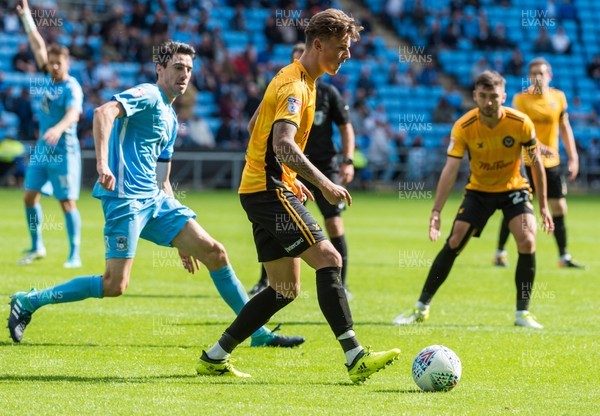 190817 - Coventry City v Newport County - Sky Bet League 2 - Newport County defender Ben White (6) on the ball