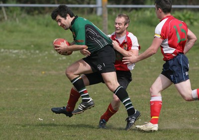 24.04.10 Cowbridge v Deri... Action from the game. 