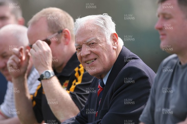 24.04.10 Cowbridge v Deri... 
Roy Giddings.
