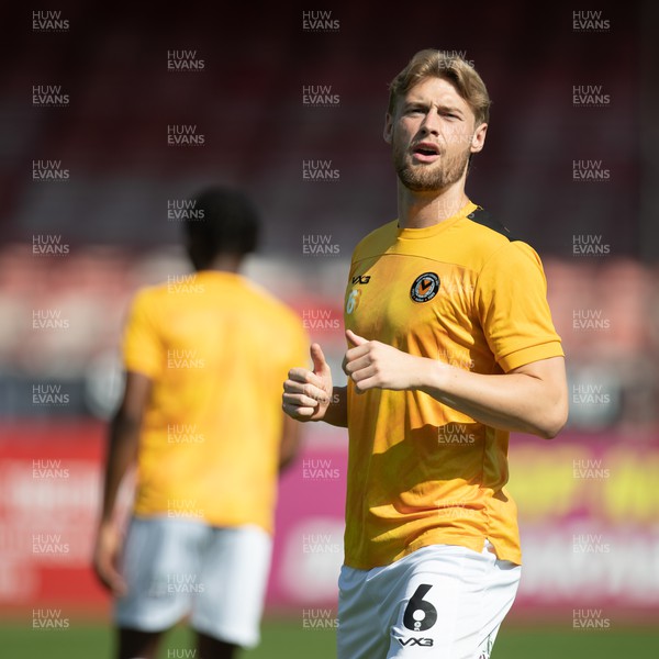 090923 - Crawley Town v Newport County - Sky Bet League 2 - Declan Drysdale of Newport County warms up