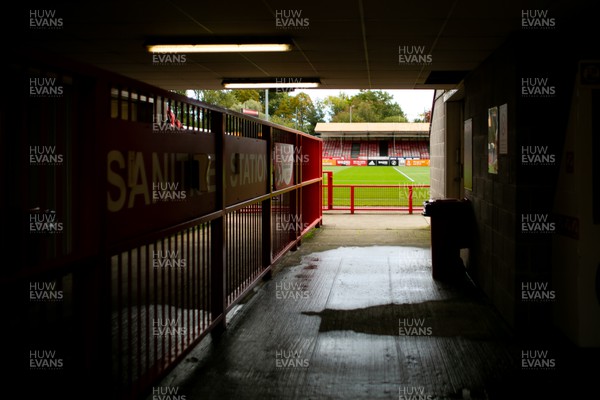 151022 - Crawley Town v Newport County - Sky Bet League 2 - Broadfield Stadium pictured