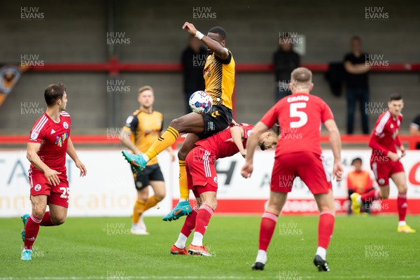 151022 - Crawley Town v Newport County - Sky Bet League 2 - Omar Bogle of Newport County battles for the ball