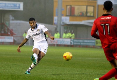 Crawley Town v Newport County 171216