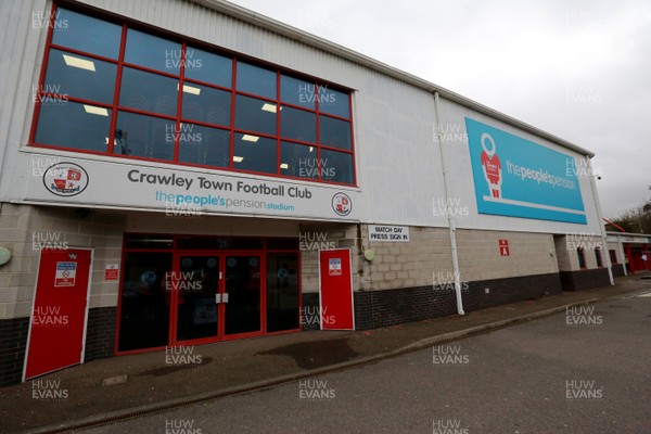 261220 - Crawley Town v Newport County - Sky Bet League 2 - The People's Pension Stadium
