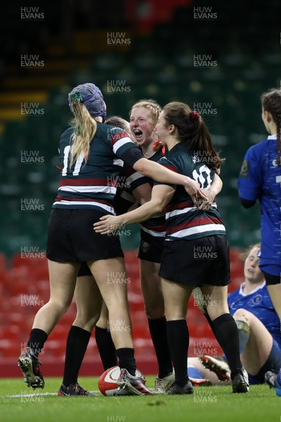 010423 - Clwb RygbI Cymry Caerdydd Merchedd v Haverfordwest - WRU Women’s National Bowl Final - CRCC’s Sophie Longland celebrates a try