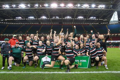 270424 - CRCC Clwb Rygbi Cymry Caerdydd v Old Penarthians RFC - WRU Women’s National Bowl Final - CRCC celebrate winning the bowl