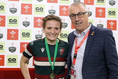 270424 - CRCC Clwb Rygbi Cymry Caerdydd v Old Penarthians RFC - WRU Women’s National Bowl Final - CRCC’s Mirain Jones receives the player of the Match medal from Geraint John of the WRU