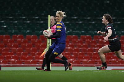 270424 - CRCC Clwb Rygbi Cymry Caerdydd v Old Penarthians RFC - WRU Women’s National Bowl Final - Old Penarthians score a try