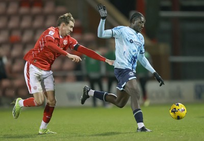 101225 - Crewe Alexandra v Newport County - Sky Bet League 2 - Nathan Opoku of Newport and Lewis Billington of Crewe 