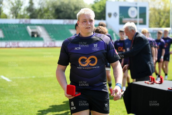 270426 - Crickhowell v Haverfordwest High - Road to Principality Finals - Boys U18s Vase - Haverfordwest players celebrate at full time