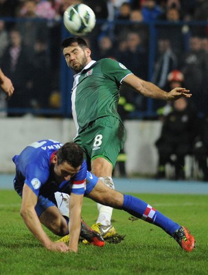 061012 - Croatia v Wales - World Cup QualifierWales' Joe Ledley wins a challenge against Croatia's Darijo Srna 