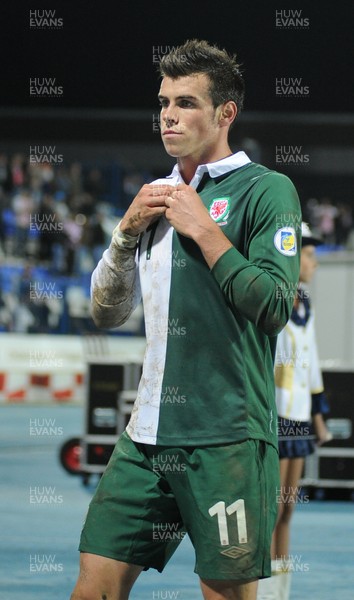 061012 - Croatia v Wales - World Cup QualifierWales' Gareth Bale shows signs of dejection after the game 
