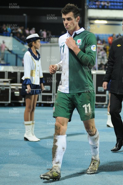 061012 - Croatia v Wales - World Cup QualifierWales' Gareth Bale shows signs of dejection after the game 