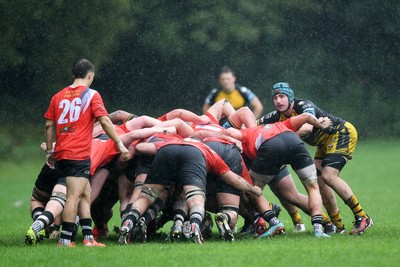 300825 - Cross Keys v Dragons RFC - Preseason Friendly - A scrum