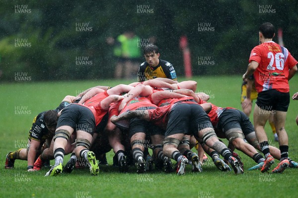 300825 - Cross Keys v Dragons RFC - Preseason Friendly - A scrum