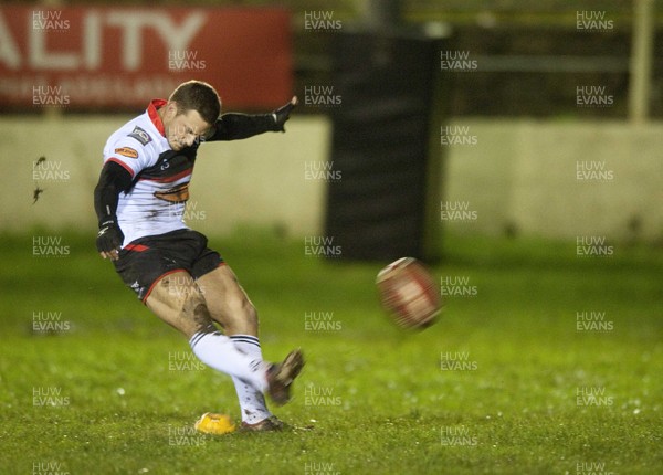 010213 -  Cross Keys v Newcastle Falcons - British and Irish Cup -    Newcastle's Jimmy Goperth kicks a penalty