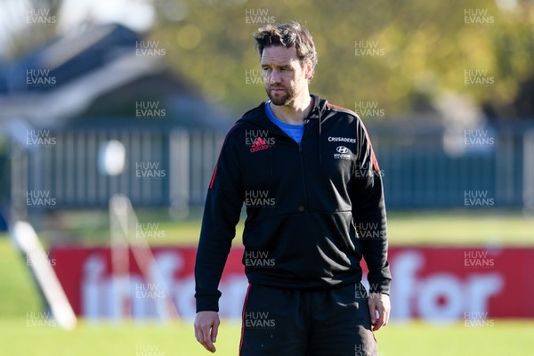 270520 - Crusaders Rugby Training - Assistant coach Mark Jones
