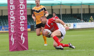 25.07.10.. Crusaders v Castleford Tigers, engage Super League -  Crusaders' Jordan James dives into score try 