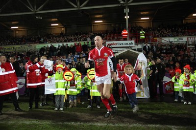 19.03.10 ... Crusaders v Catalans Dragons, engage Super League -  Crusaders' Gareth Thomas runs out for his debut 