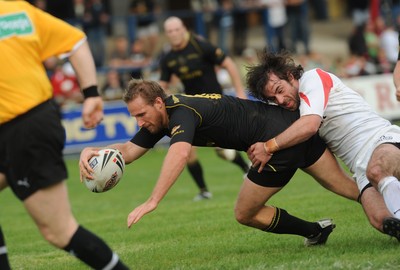 24.05.08 - Rugby League, Northern Rail Cup Quarter Final Celtic Crusaders v Widness Vikings Crusaders' Damien Quinn scores try despite the efforts of Vikings' Mark Smith 