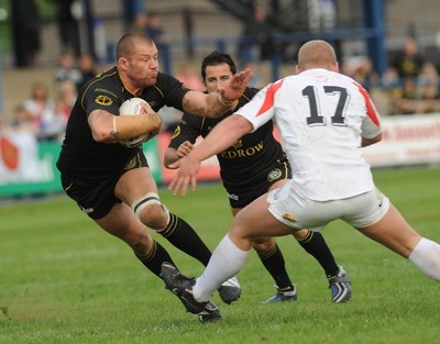 24.05.08 - Rugby League, Northern Rail Cup Quarter Final Celtic Crusaders v Widness Vikings Crusaders' Jordan James tries to get past Vikings' Rob Draper 