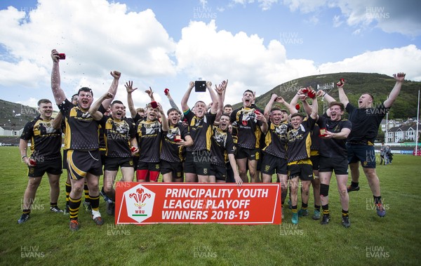 110519 - WRU - Crymych Youth v Mountain Ash Youth - National Youth League Playoff Final - Mountain Ash lift the trophy