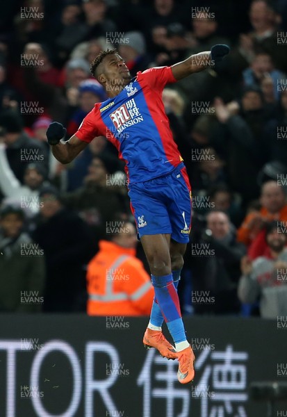 030117 - Crystal Palace v Swansea City - Premier League - Wilfried Zaha of Crystal Palace celebrates scoring a goal by Chris Fairweather/Huw Evans Agency