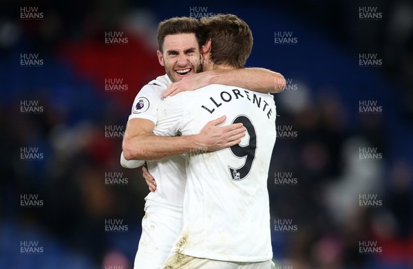 030117 - Crystal Palace v Swansea City - Premier League - Angel Rangel celebrates with Fernando Llorente of Swansea City at full time by Chris Fairweather/Huw Evans Agency